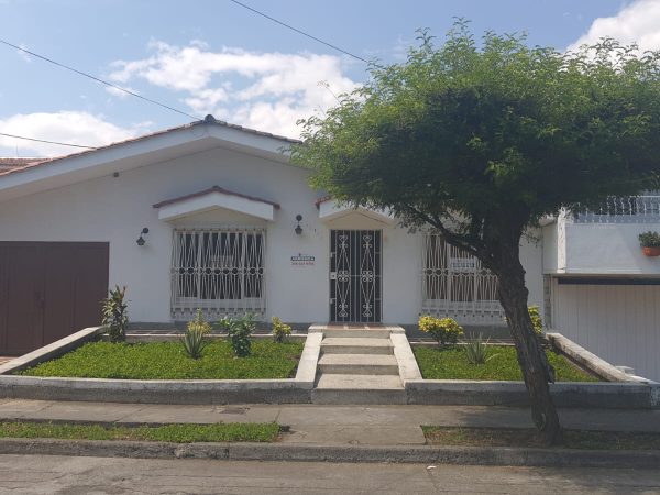 Inmobiliaria Arango Pinilla